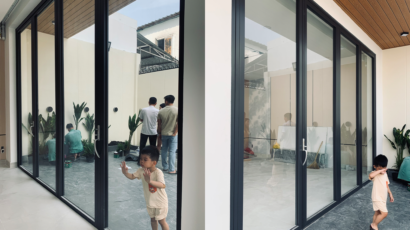 Cửa nhôm Kogen hệ 68 xếp gấp ẩn bản lề